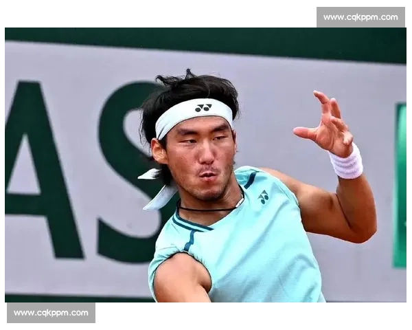 爆冷！老将状态神勇，一轮游阴影笼罩羽球赛场！